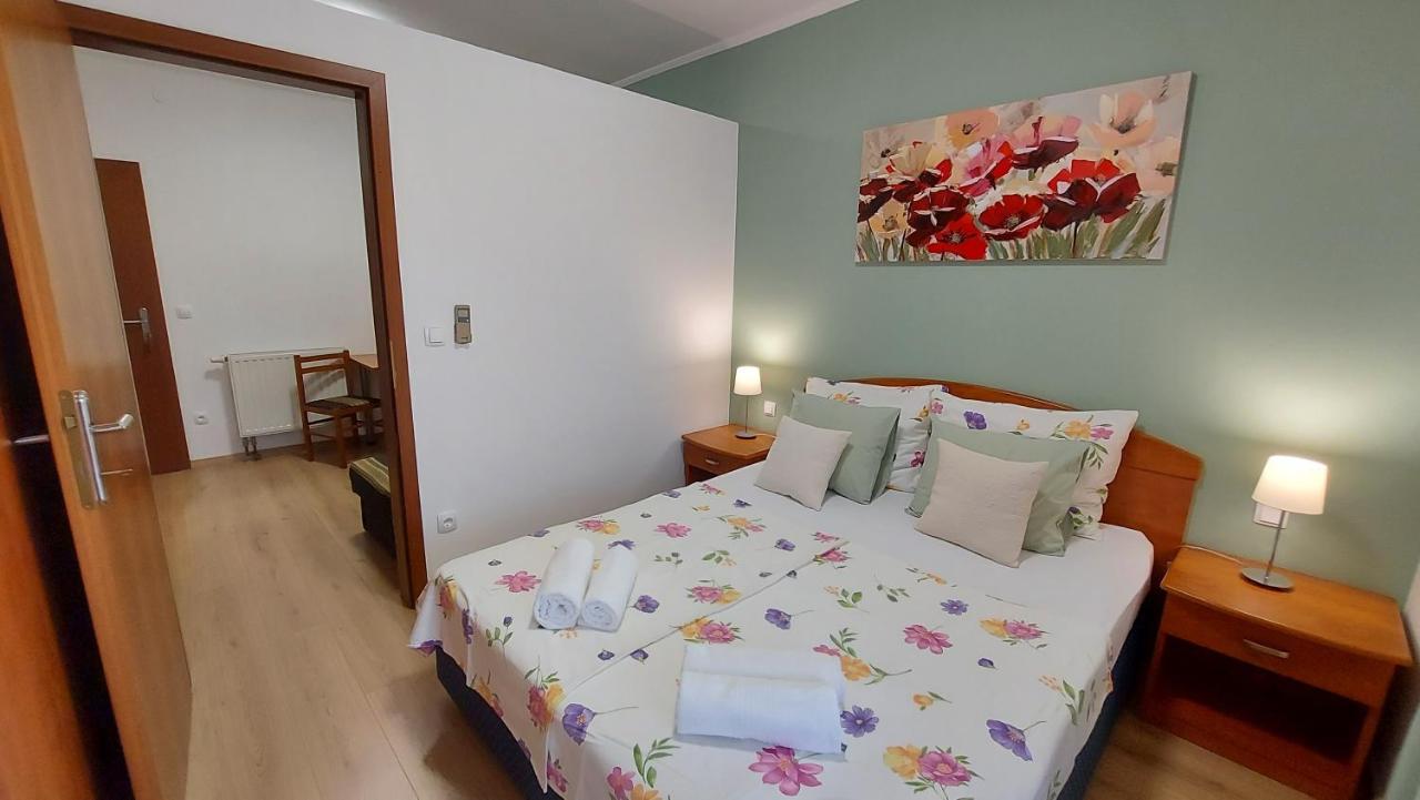 Villa Rossa Tučepi Εξωτερικό φωτογραφία