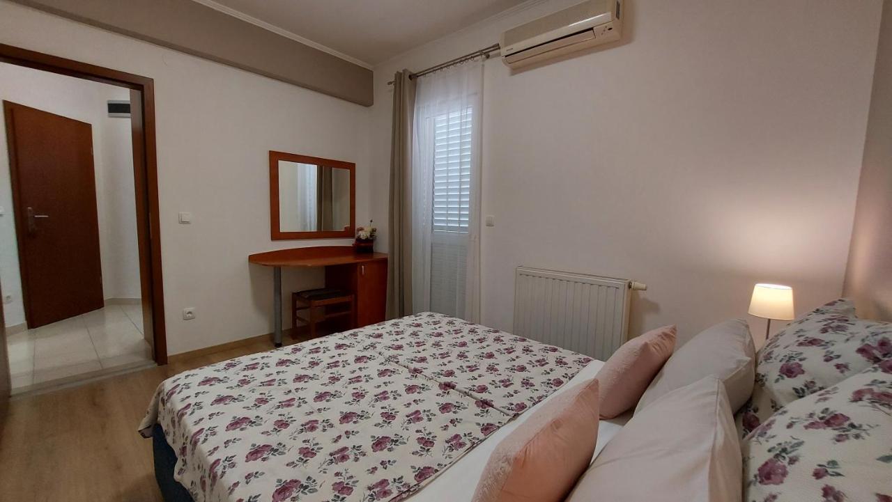 Villa Rossa Tučepi Εξωτερικό φωτογραφία